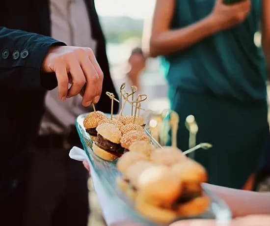 Fingerfood als Film Catering: Perfekt für Ihren Dreh